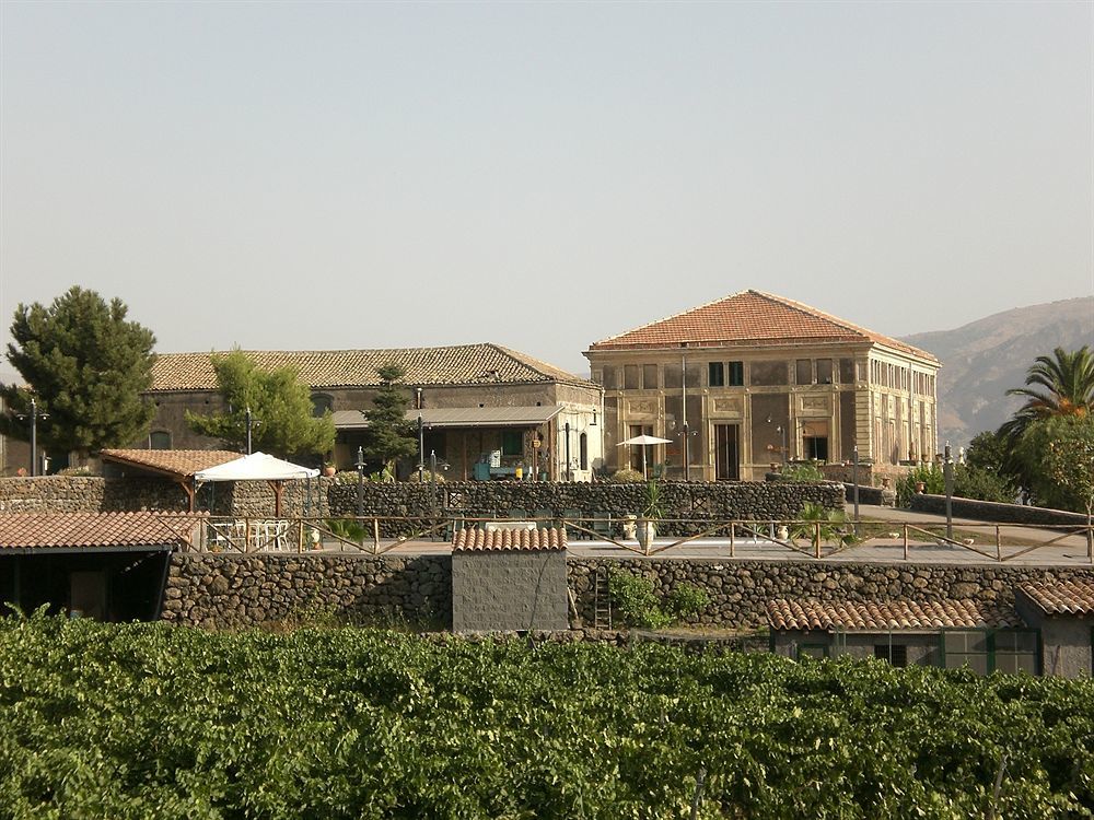 Etna Wine Azienda Agrituristica Passopisciaro Exterior photo